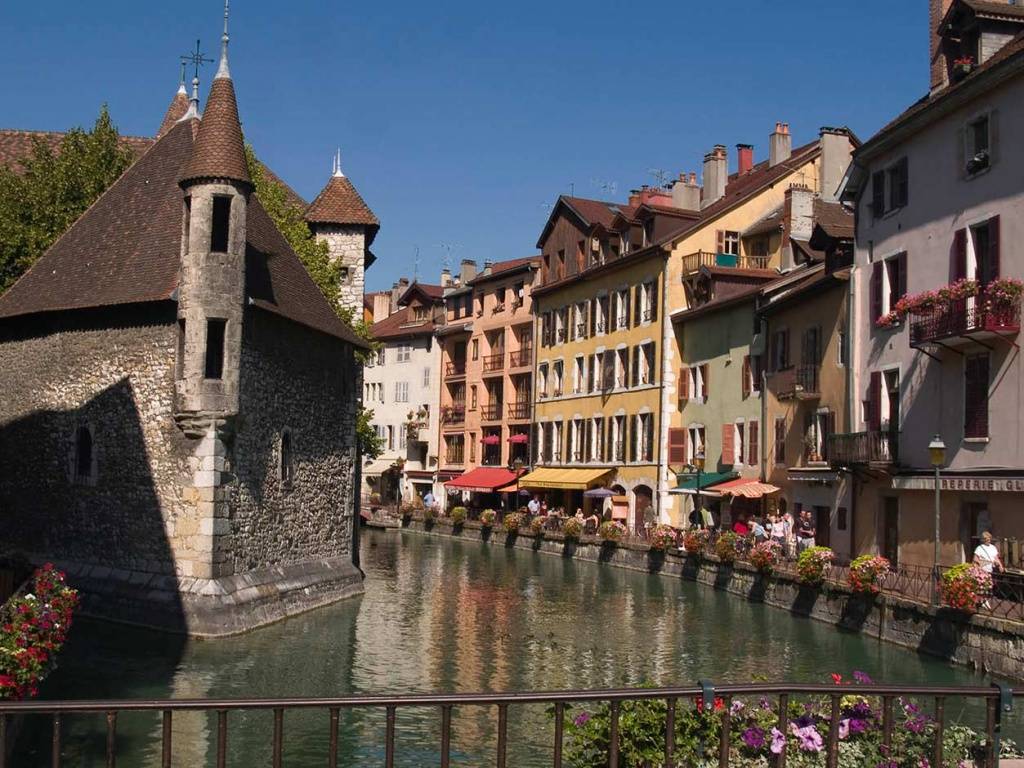 D'Annecy à Chamonix par le Val d'Arly en août 2007.